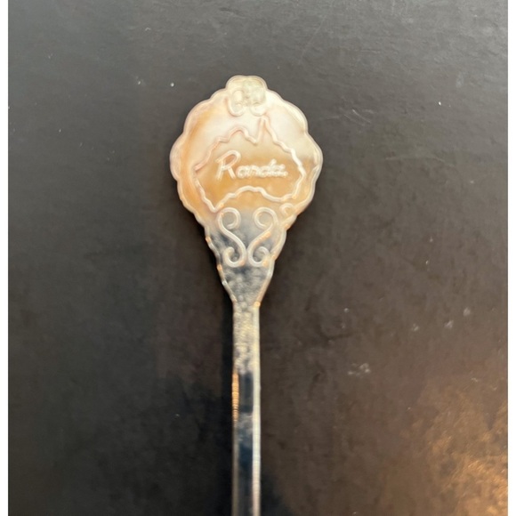 Boxed Set Six Australian Tea Spoons depicting the Flowers of Western Australia - Picture 9 of 13